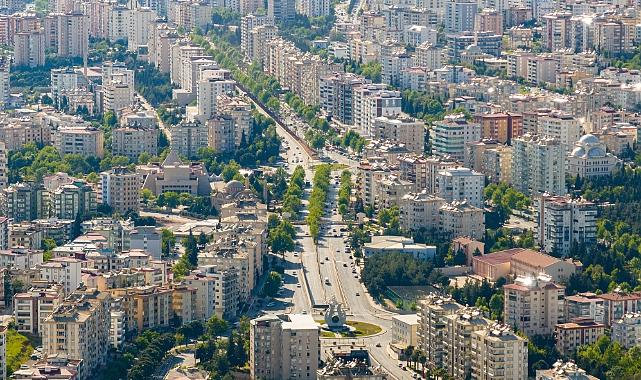 KAHRAMANMARAŞ'TA YARIN OKULLAR TATİL Mİ? 13 Ocak Salı Hangi İlçelerde Eğitim Durdu?