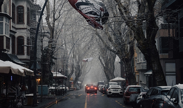 SON DAKİKA! Hangi ilden tatil haberi geldi? Beklenen kar geldi, bir ilde daha okullar tatil edildi!