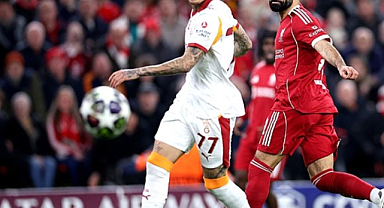 Galatasaray'da Trabzonspor Derbisi Öncesi Savunma Hattında Müjde! Sakatlanan Osimhen ve Noa Lang Sahalara Ne Zaman Dönecek?