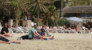Alanya'da Yaz, Anadolu'da Kar: Türkiye'de İki Mevsim Bir Arada!
