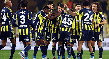 Fenerbahçe Maçı Ne Zaman, Saat Kaçta, Hangi Kanalda? İşte Sarı-Lacivertlilerin Beşiktaş ve Galatasaray Derbilerini de Kapsayan Nisan 2026 Maç Takvimi!
