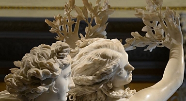 Kaçış, Arzu ve Dönüşüm: Apollo ile Daphne’nin Mitolojik Gerilimi