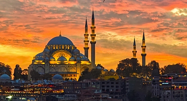 İstanbul, Ankara, İzmir Cuma Namazı Saati 22 Mayıs 2026: Bugün Cuma Ezanı Saat Kaçta Okunacak? Diyanet İl İl Tam Liste