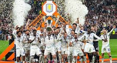 İstanbul'daki Dev Finalin Ardından: UEFA Avrupa Ligi'nde Sezonun Enleri Belli Oldu!