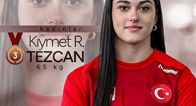 Kıymet Rümeysa Tezcan kimdir? Avrupa'da İstiklal Marşı'mızı Dinletti: Kıymet Rümeysa Tezcan Şampiyon!