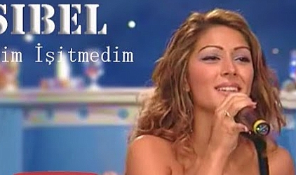 90'ların İkonik İsmi şarkıcı Sibel Erdoğan Şimdi Nerede, Ne Yapıyor?
