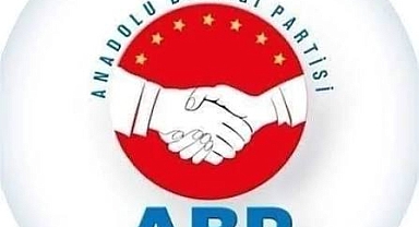 'Anadolu Birliği Partisi (ABP) Siyaset Sahnesinde: Bedri Yalçın Liderliğindeki Partinin Amacı Ne?'