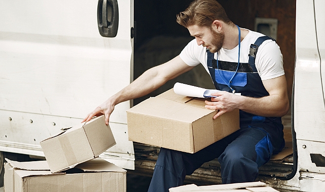 Kargo Taşımacılığında Dijital Dönüşüm: DHL eCommerce Bireysel Müşteriler İçin Uçtan Uca Online Gönderi Dönemini Başlattı!