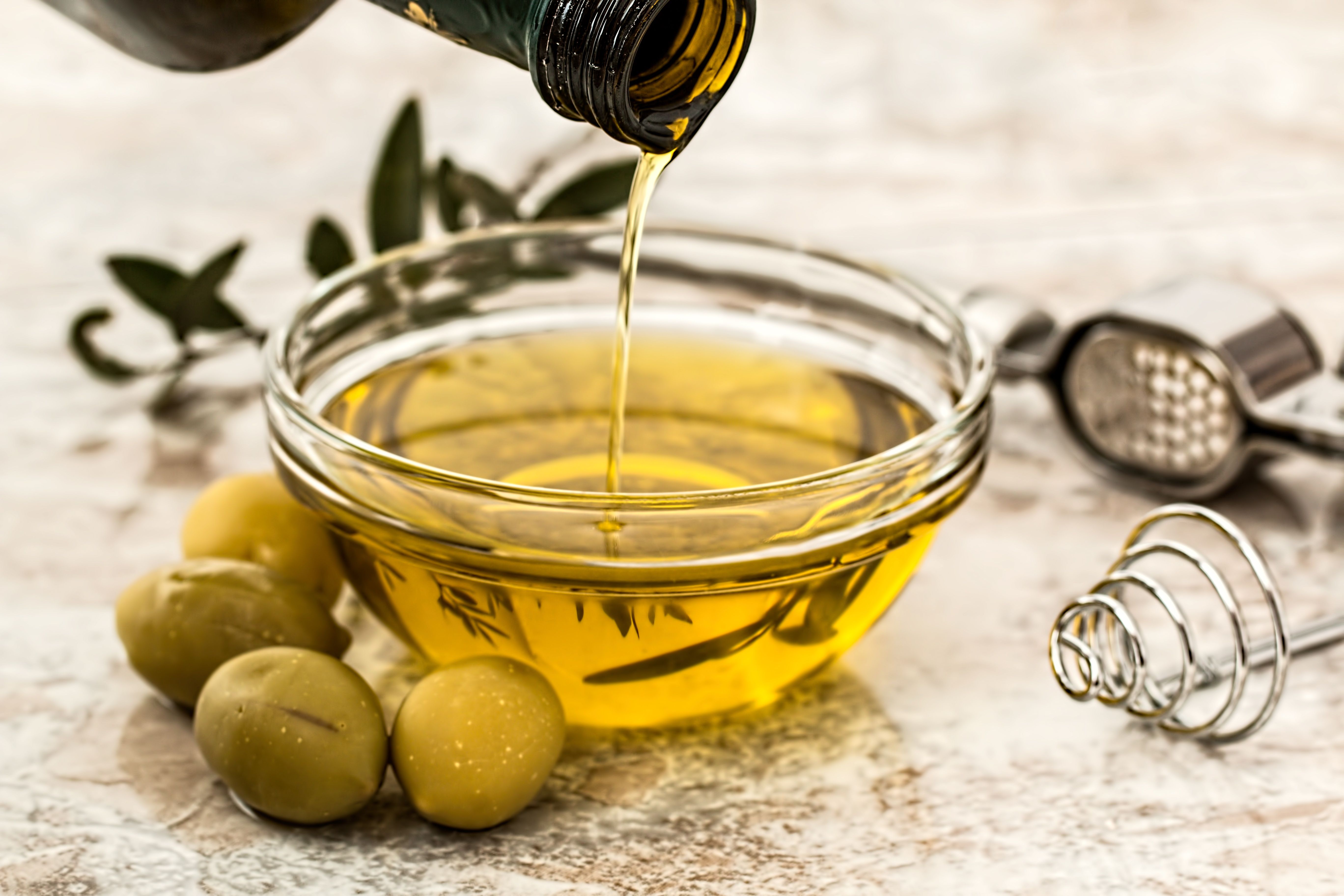 0.5 Dizem sızma zeytinyağı 250 TL'yi gördü! İl il güncel zeytinyağı fiyatları ve asit derecesine göre alım tablosu