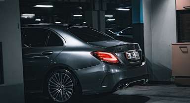 Elektrikli Mercedes C-Serisi Türkiye'ye Ne Zaman Geliyor? Özellikleri Nedir? Stellantis Rifter Yerli mi Oluyor?