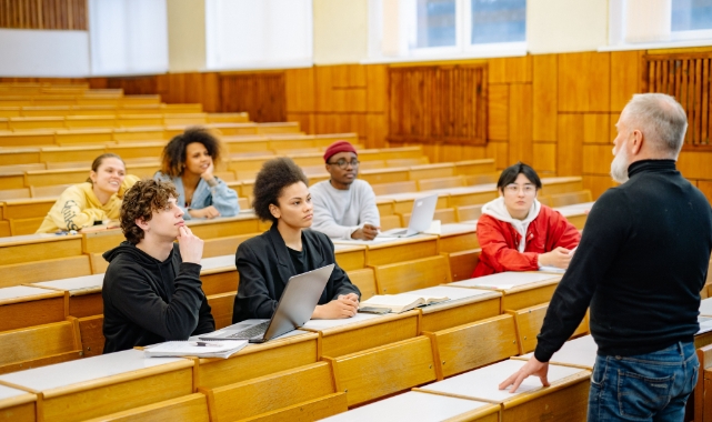 Özel Üniversite Fiyatları 2026-2027: Vakıf Üniversitesi Ücretleri Ne Kadar Oldu?